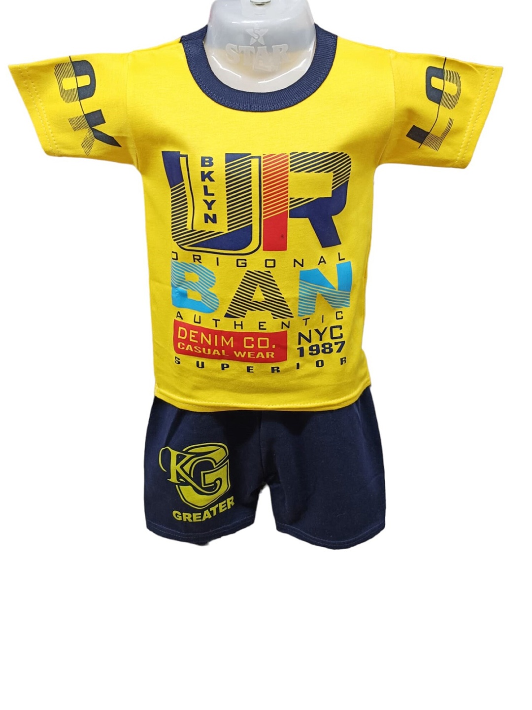 

CELEBRITY CLUB Boys Yellow & Blue Printed T-shirt with Shorts