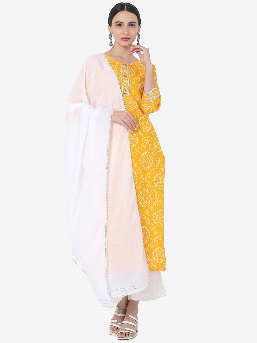 

Saanjh Bandhani Printed Regular Pure Cotton Kurta With Palazzos & Dupatta, Yellow
