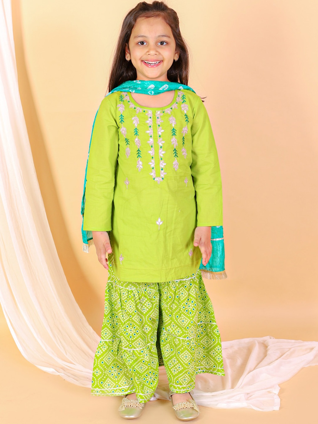

BAESD Floral Embroidered Gotta Patti Pure Cotton Kurta with Sharara & Dupatta, Green