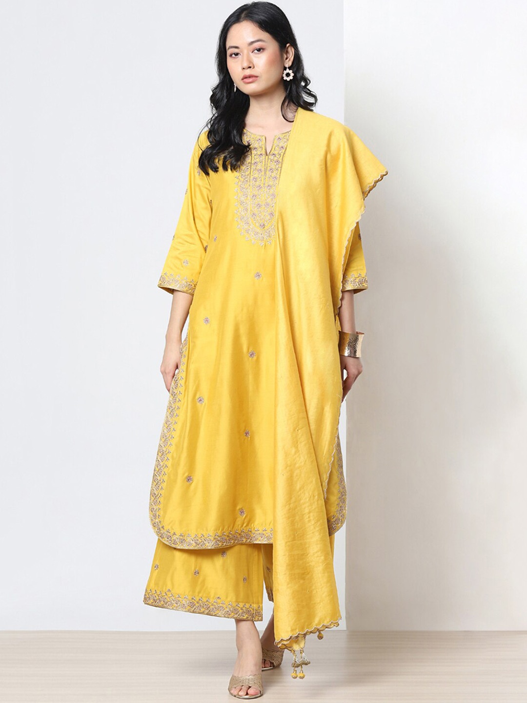 

Marigold Lane Floral Embroidered Regular Kurta With Palazzos & Dupatta, Mustard