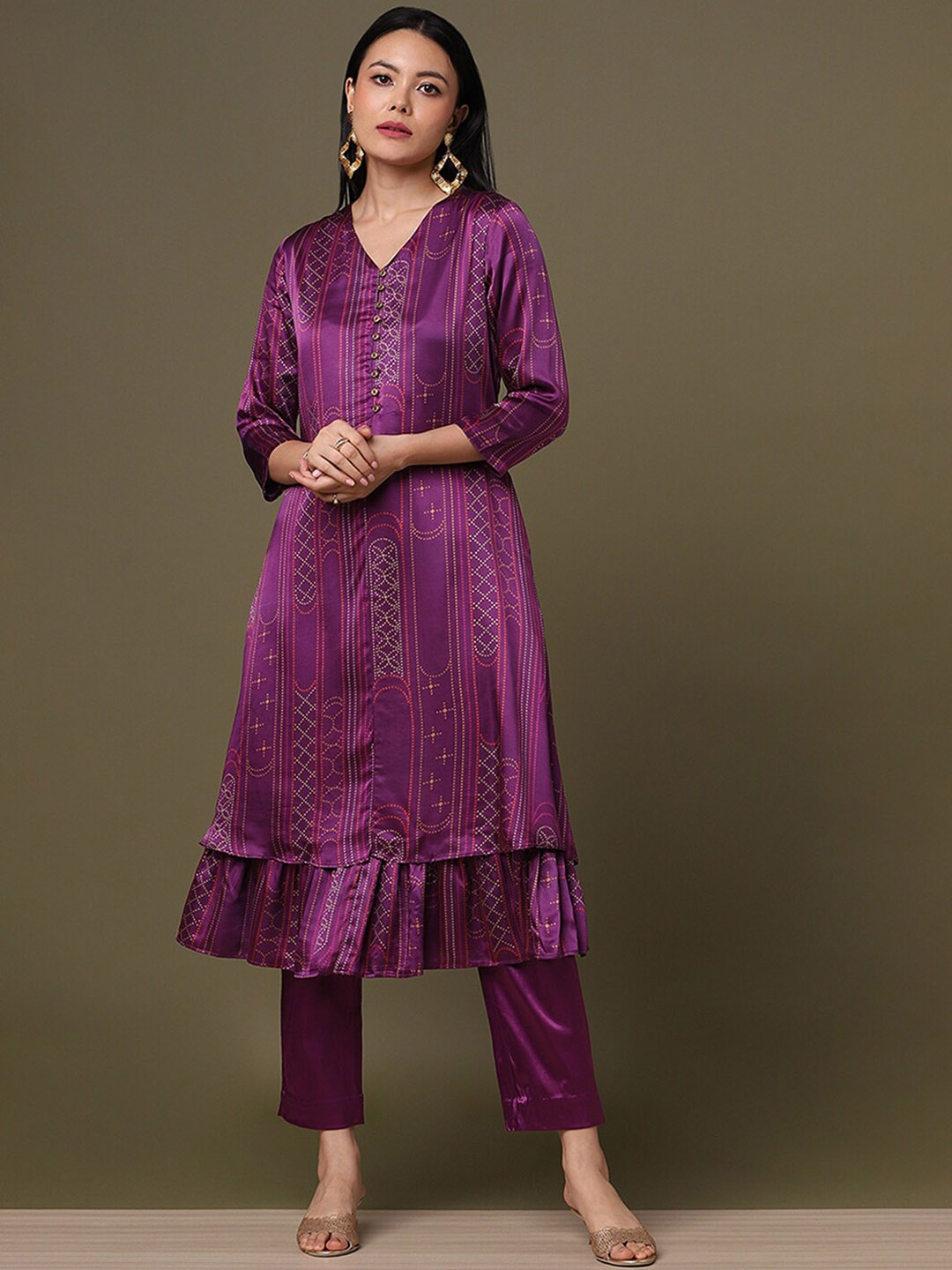 

Marigold Lane Bandhani Printed Layered Kurta With Trousers, Purple