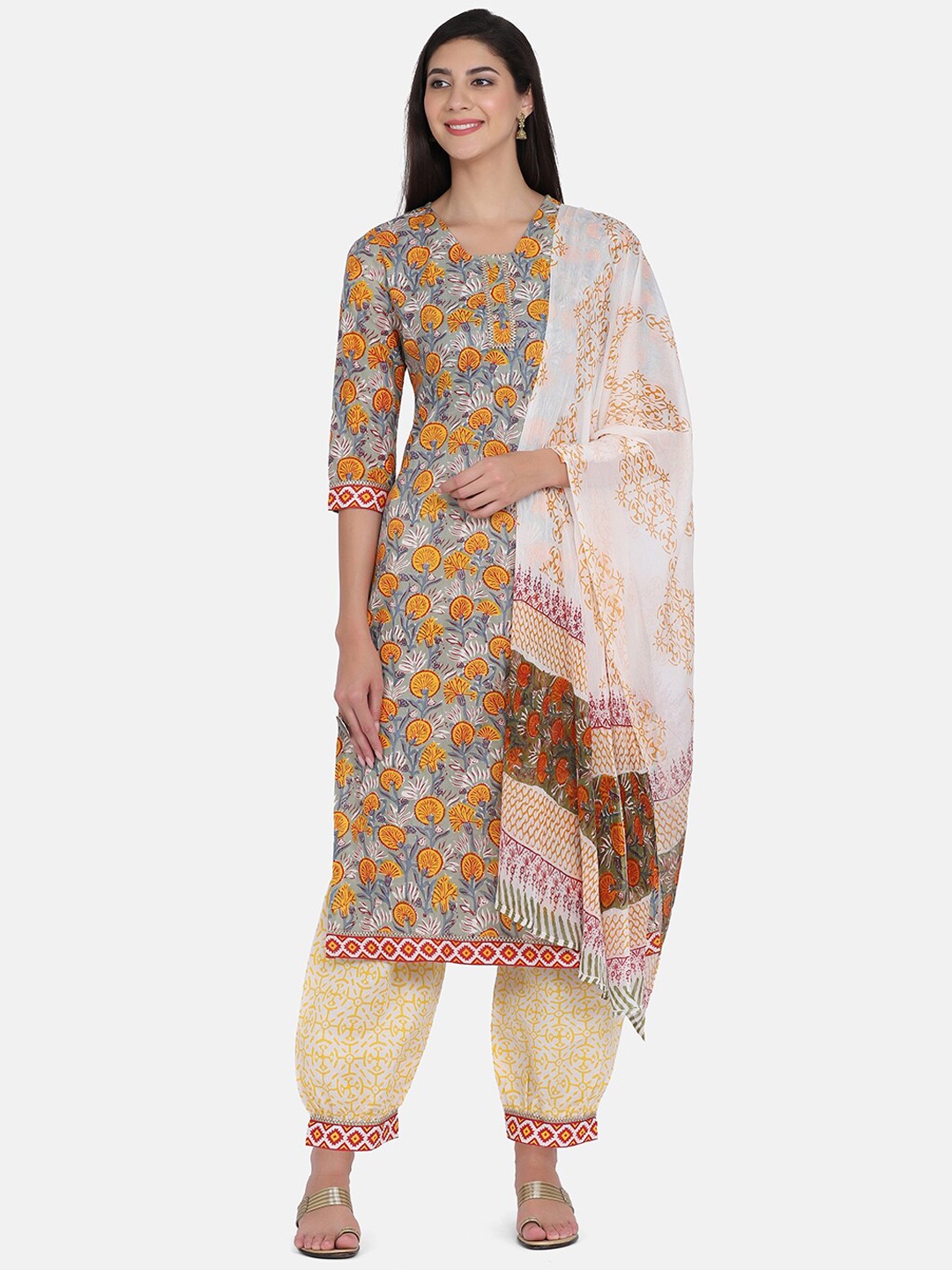 

Saanjh Green & White Floral Printed Regular Pure Cotton Kurta With Salwar & With Dupatta
