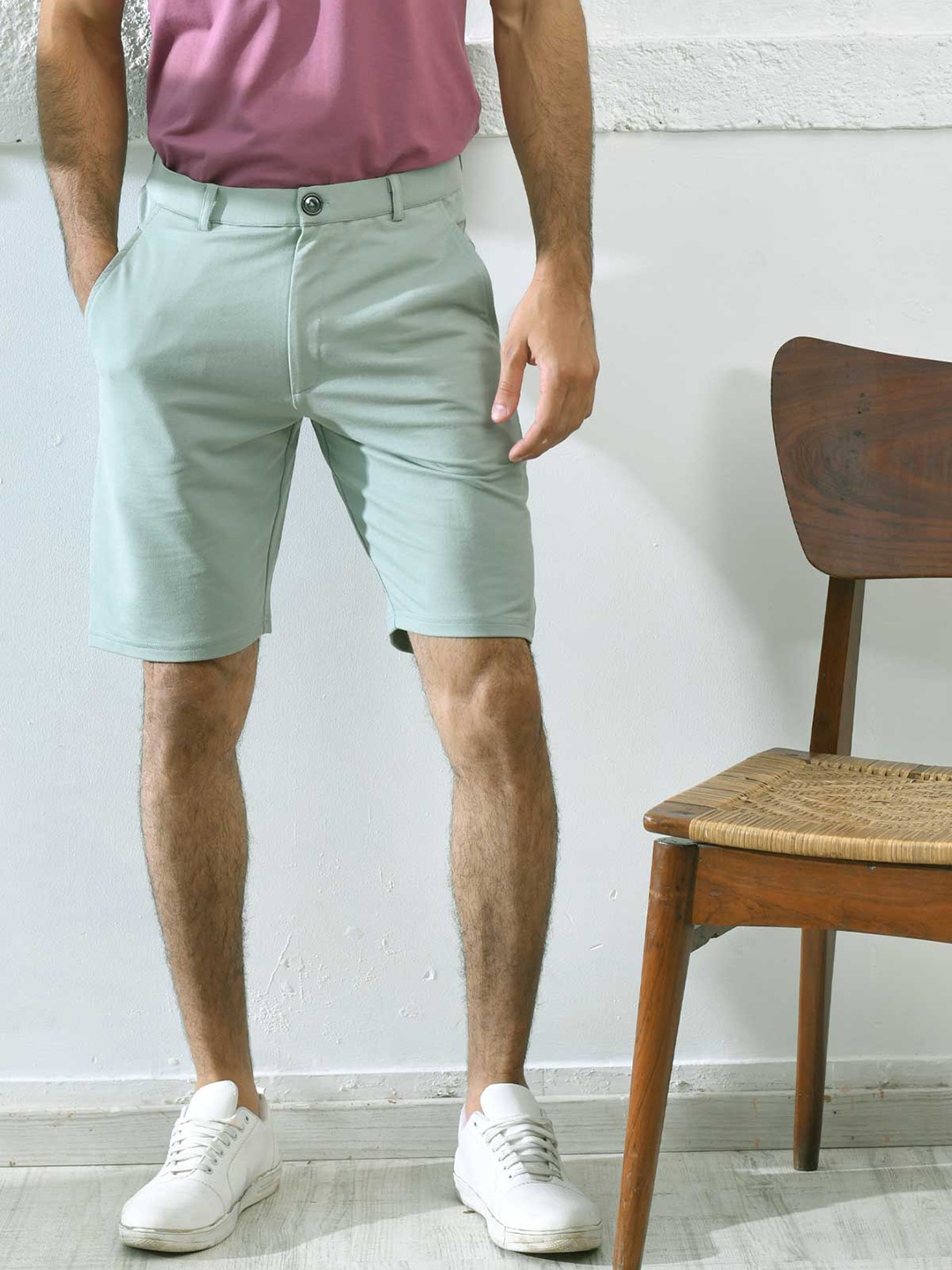 

Beyours Men Regular Fit Chinos Shorts, Grey