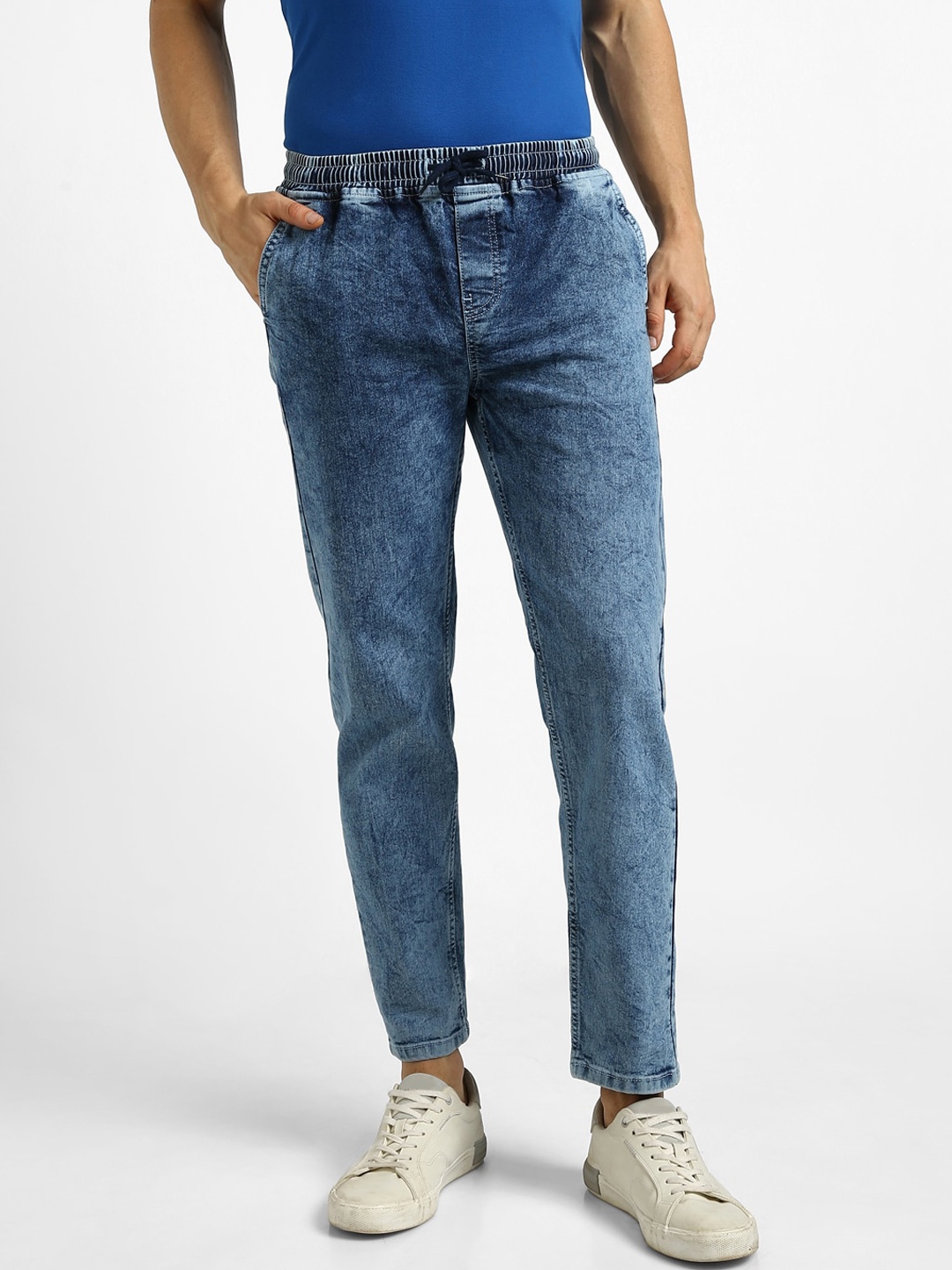 

Urbano Fashion Men Heavy Fade Mid-Rise Cropped Stretchable Joggers, Blue