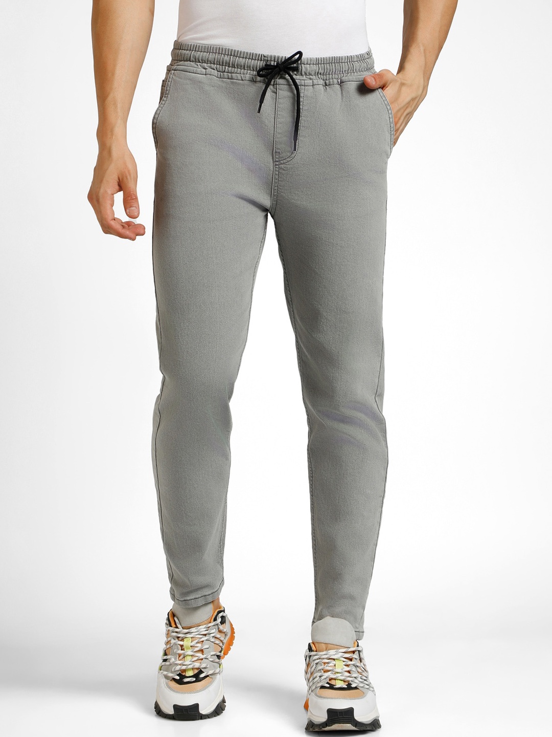 

Urbano Fashion Men Mid Rise Stretchable Jeans, Grey