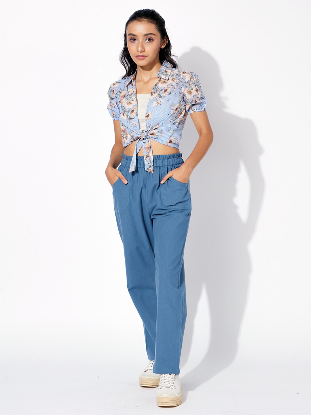 

luyk Girls Blue & Green Printed Shirt with Trousers