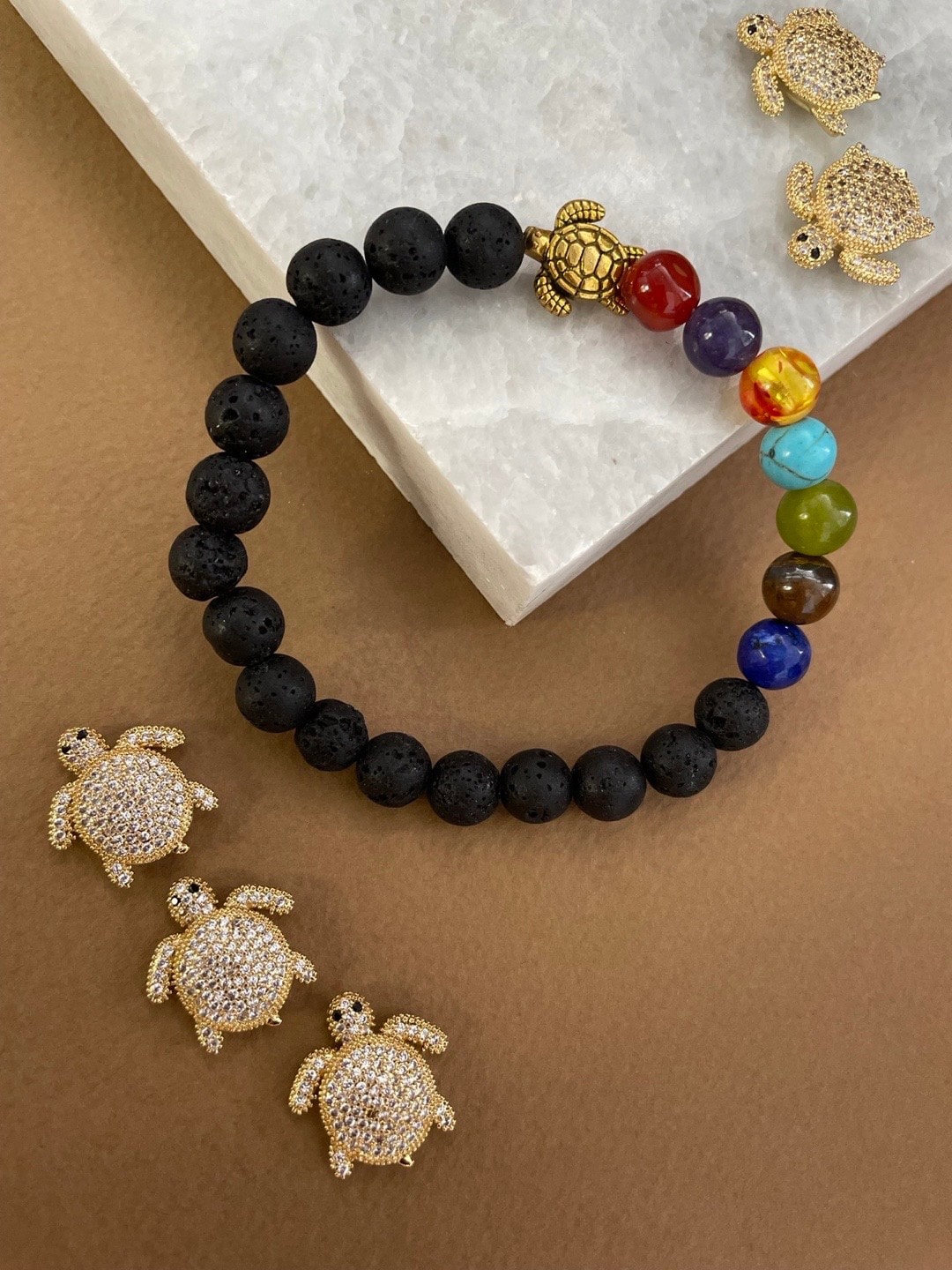 

Digital Dress Room Tortoise Charm Bracelet Rakhi, Black