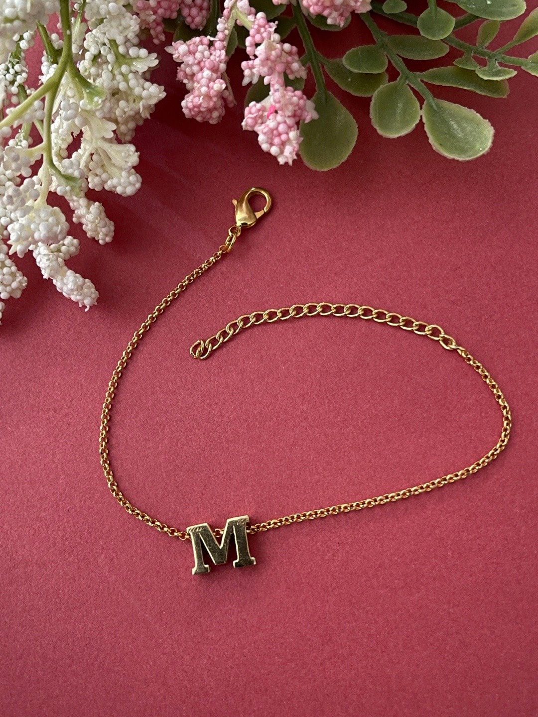 

Digital Dress Room Gold Plated Letter "M" Name Rakhi Bracelet