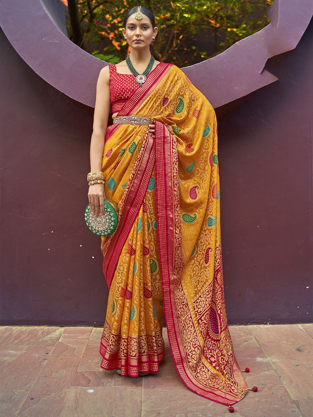 

elora Yellow & Pink Paisley Zari Pure Silk Bandhani Saree