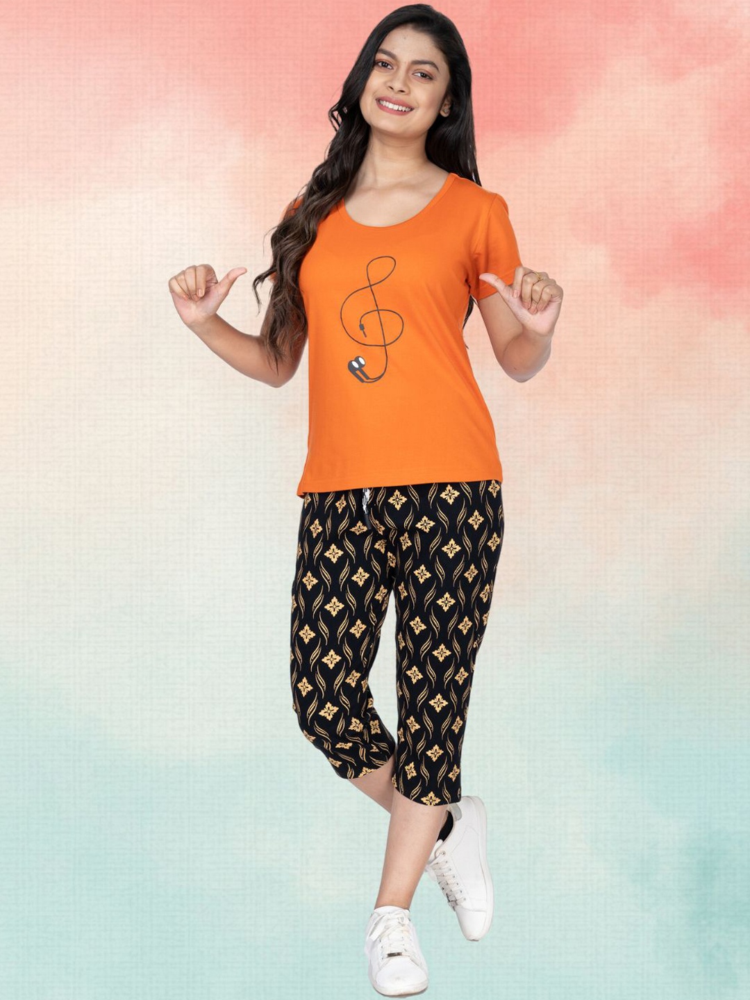 

StyleAOne Pure Cotton Printed T-shirt with Capris, Black