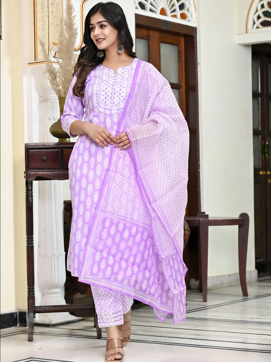 

KALINI Ethnic Motifs Printed Thread Work Kurta with Trousers & With Dupatta, Purple