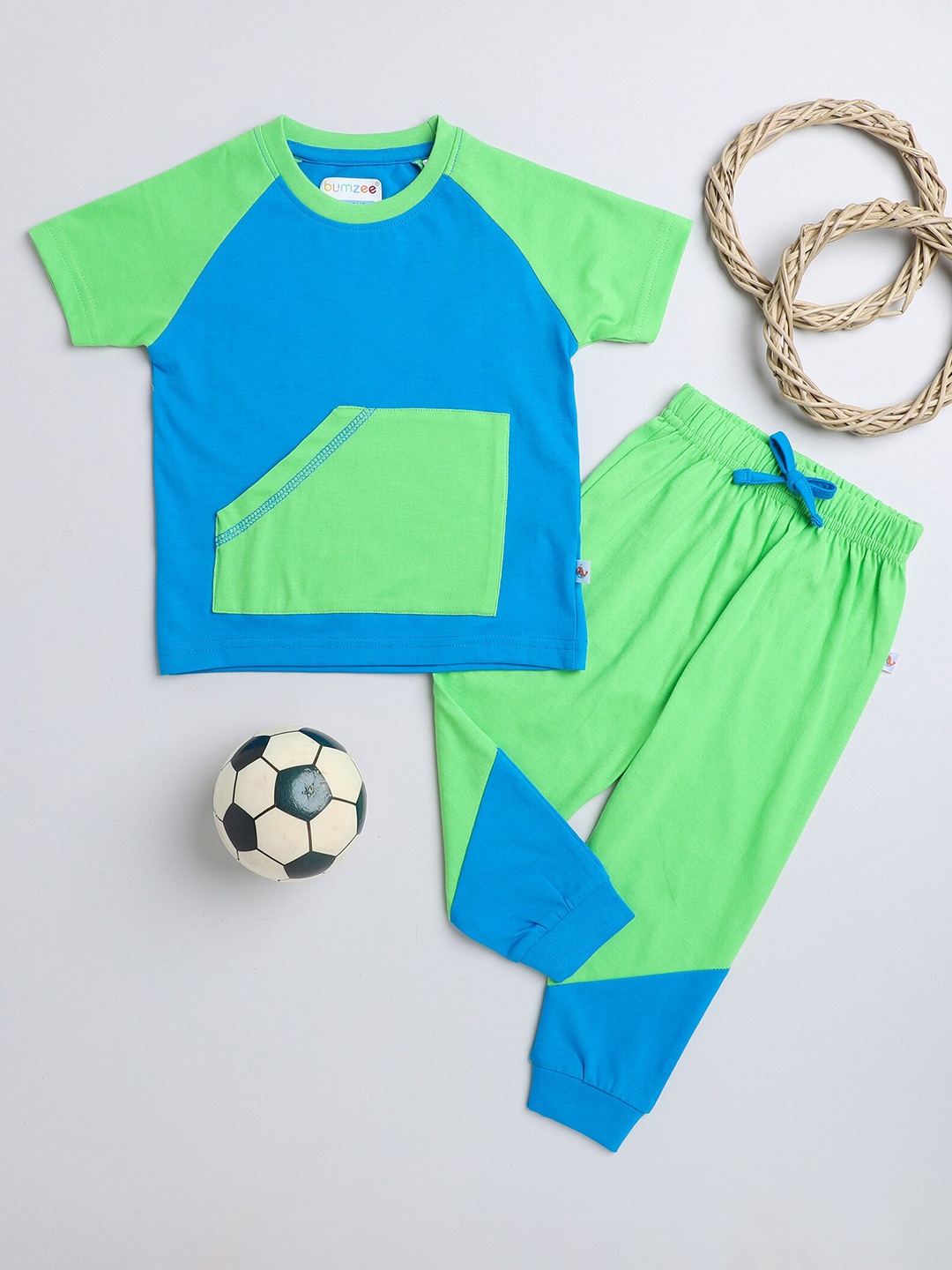 

BUMZEE Boys Green & Blue Colourblocked T-shirt with Pyjamas
