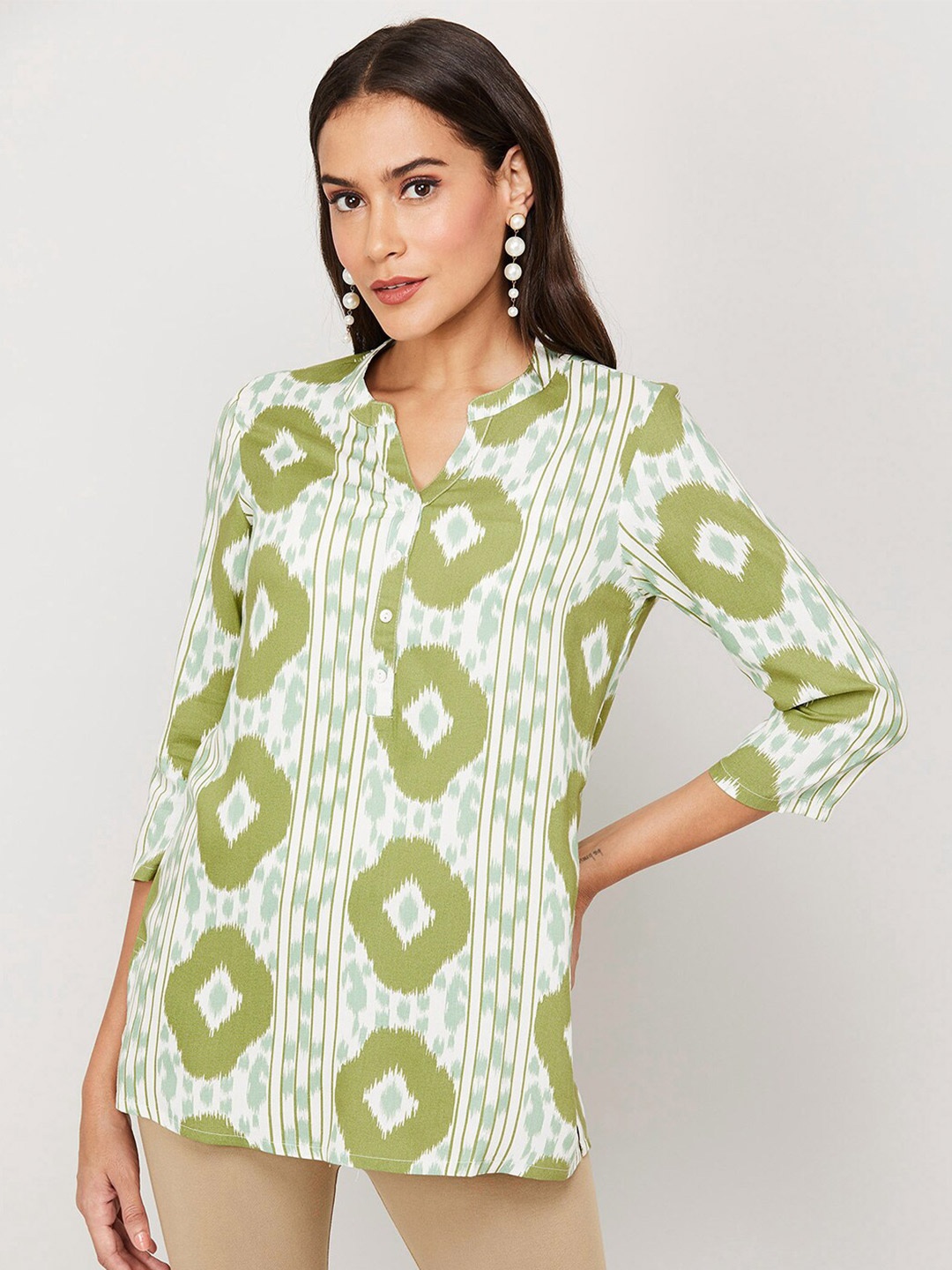 

Melange by Lifestyle Ethnic Motifs Printed Kurti, Green