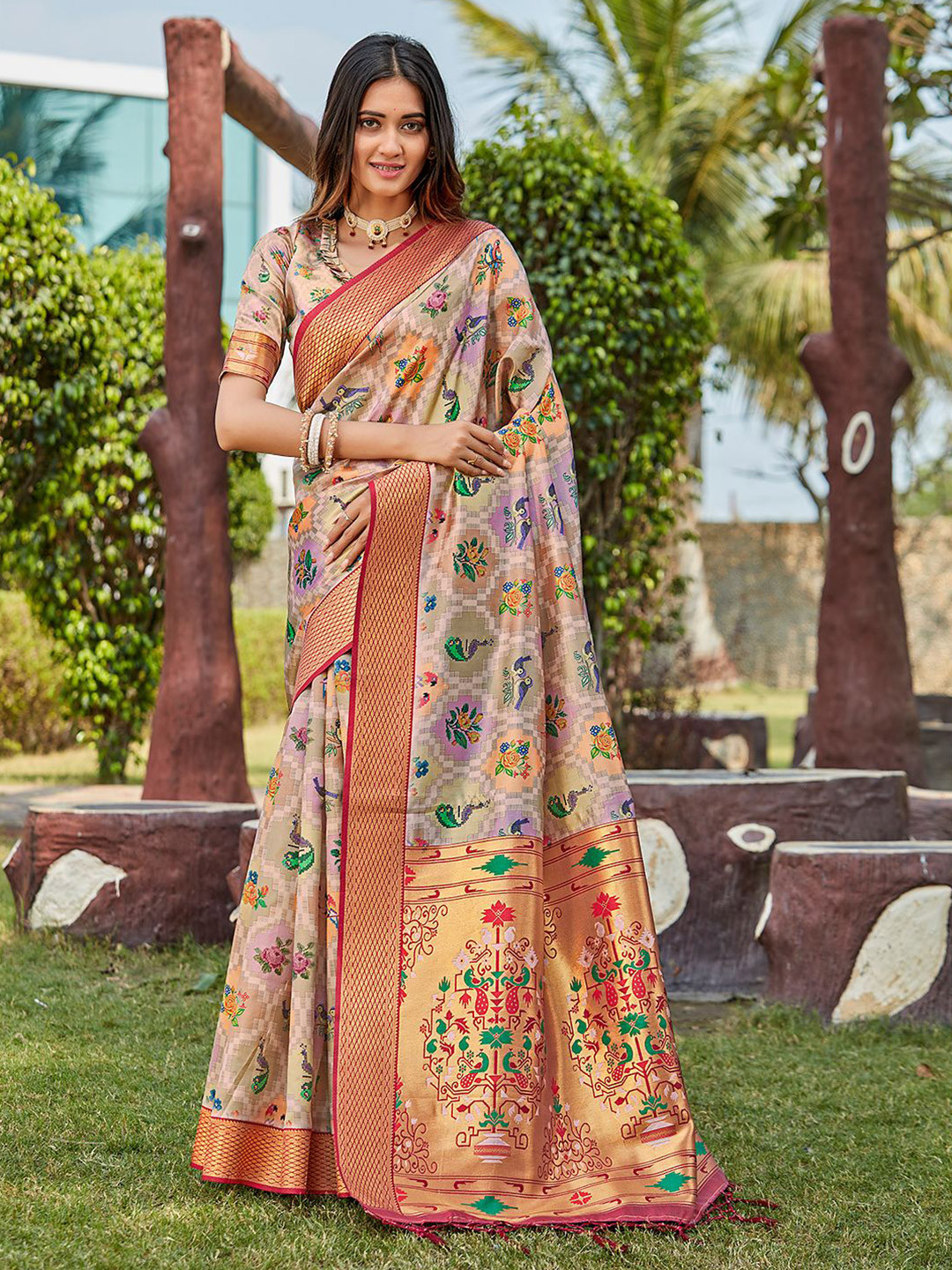 

Mitera Ethnic Motifs Woven Design Zari Pure Silk Saree, Grey