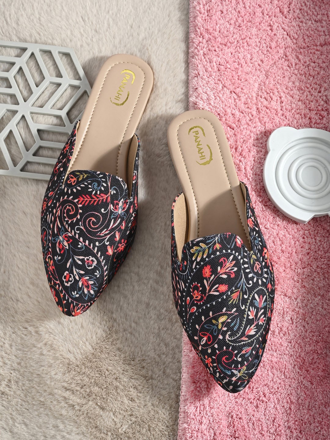

PANAHI Printed Pointed Toe Mules, Black