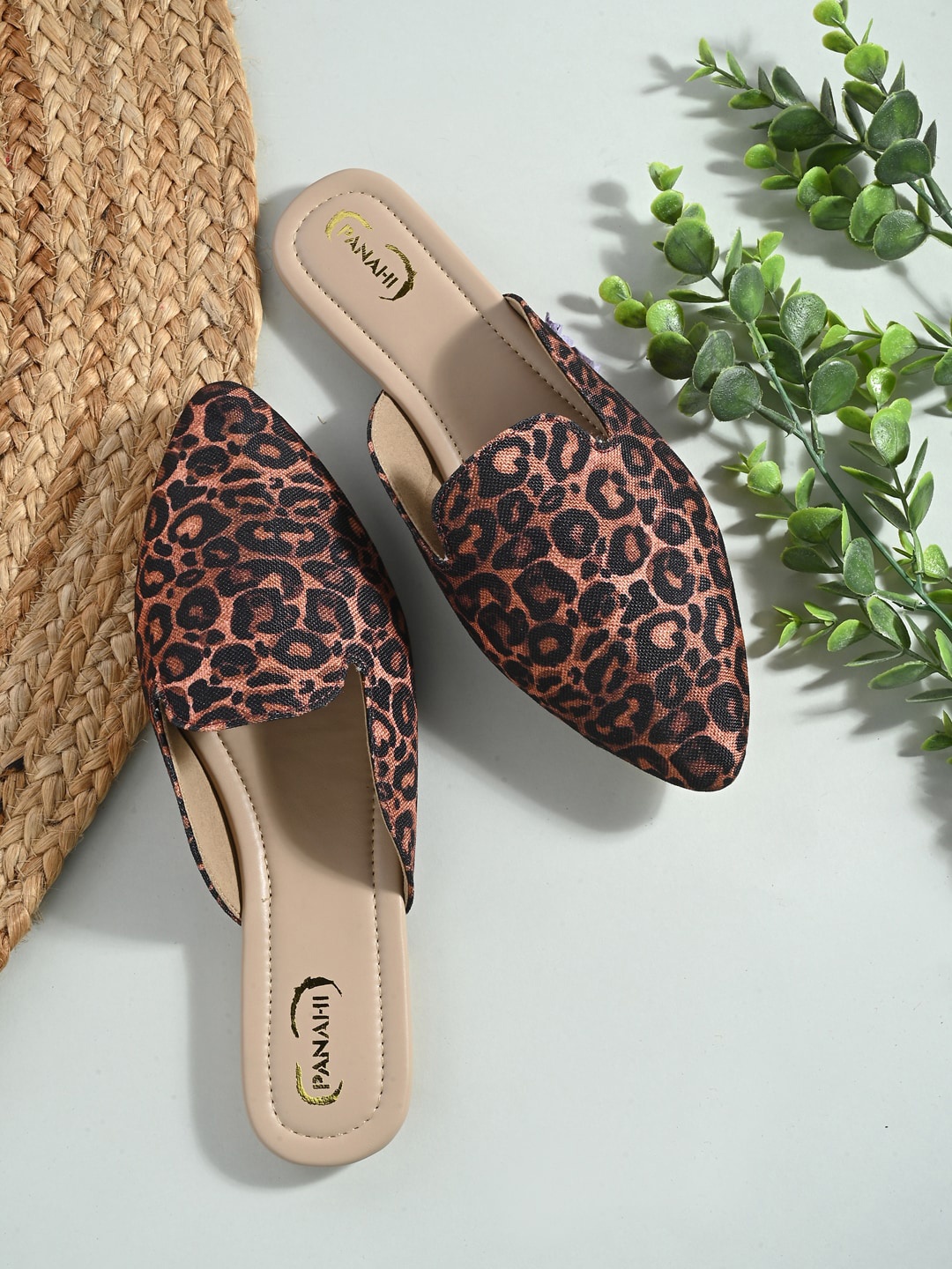 

PANAHI Printed Pointed Toe Velvet Mules, Black
