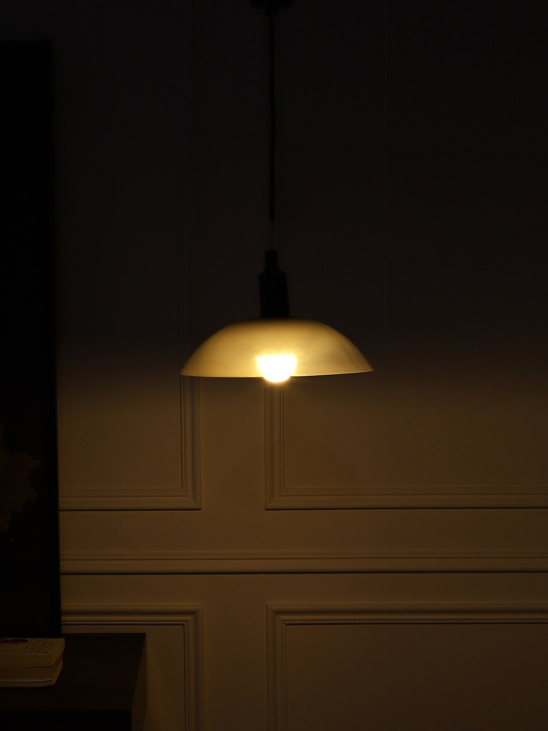 

SANDED EDGE Black Spherical Hanging Ceiling Lamp