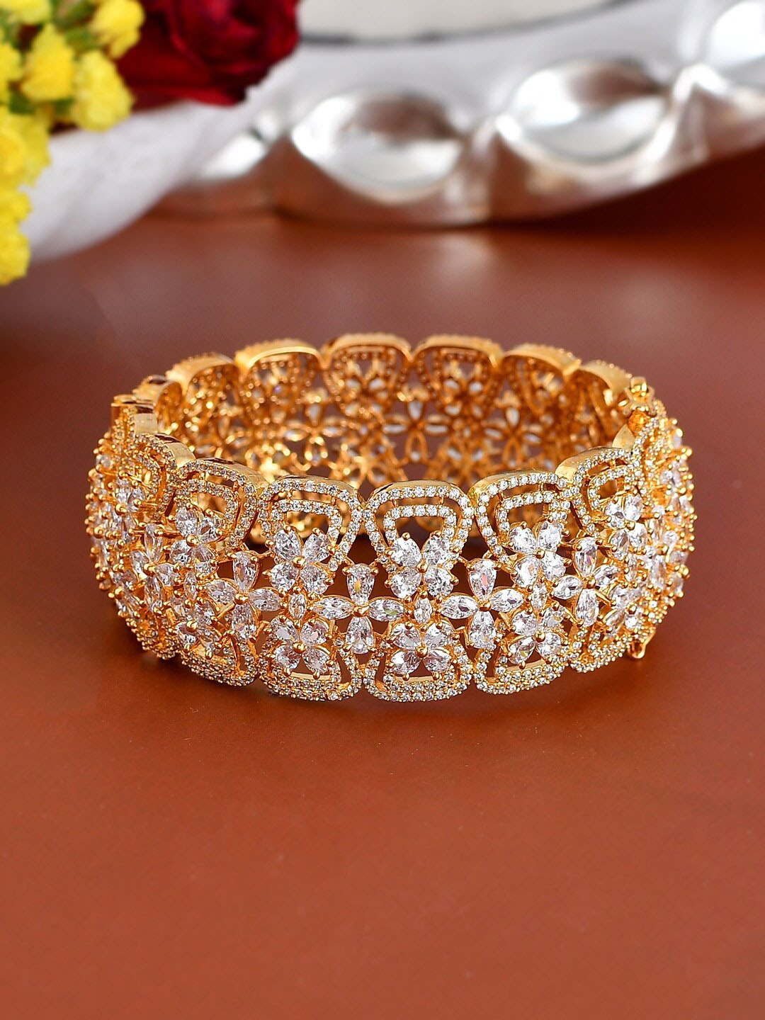 

Voylla Gold-Plated & Stone-Studded Bangle