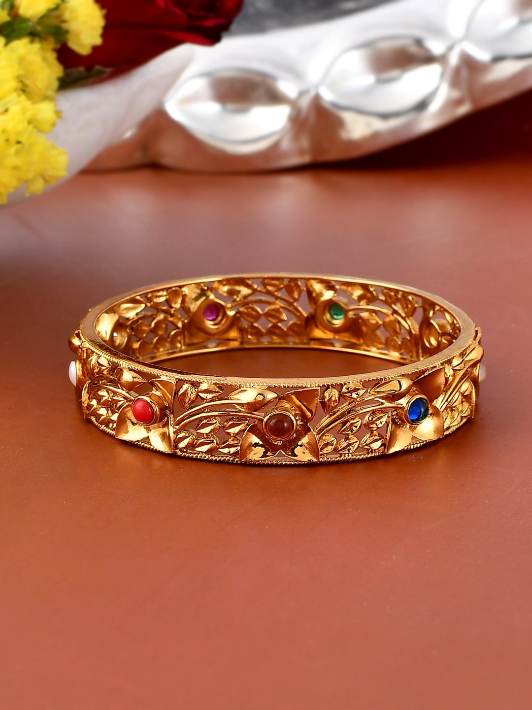 

Voylla Gold-Plated & Stone-Studded Bangle