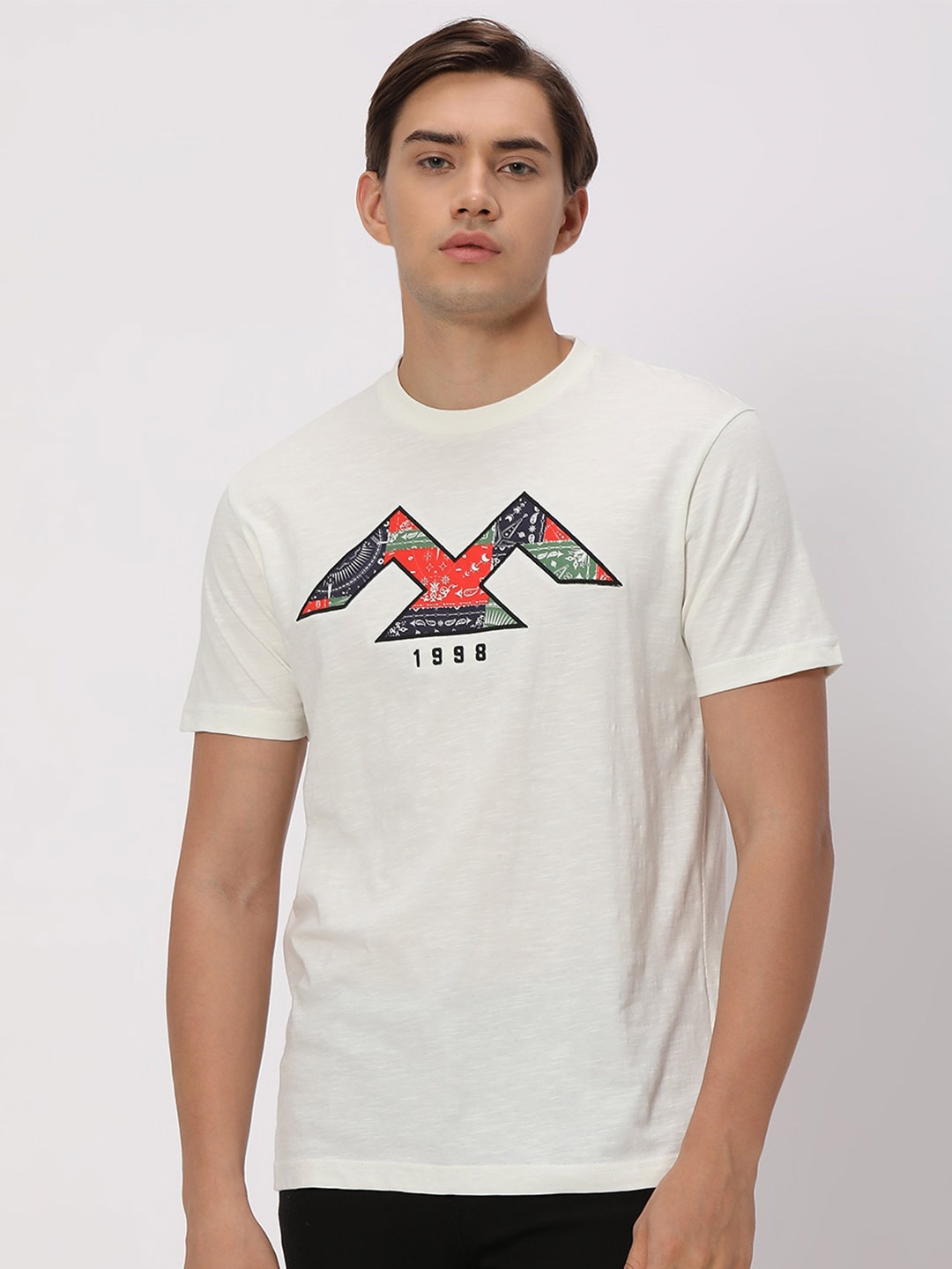 Mufti Men Off White Typography Applique Slim Fit T-shirt
