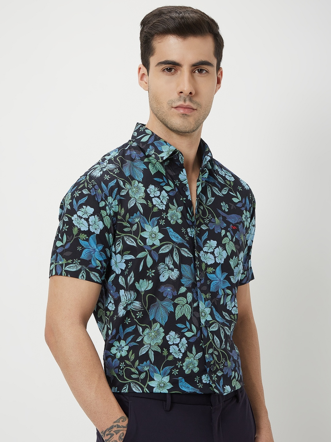 

Mufti Long Sleeves Classic Slim Fit Floral Printed Casual Cotton Shirt, Navy blue