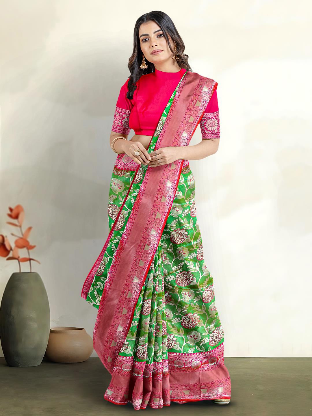

Kalamandir Ethnic Motifs Woven Design Zari Saree, Green