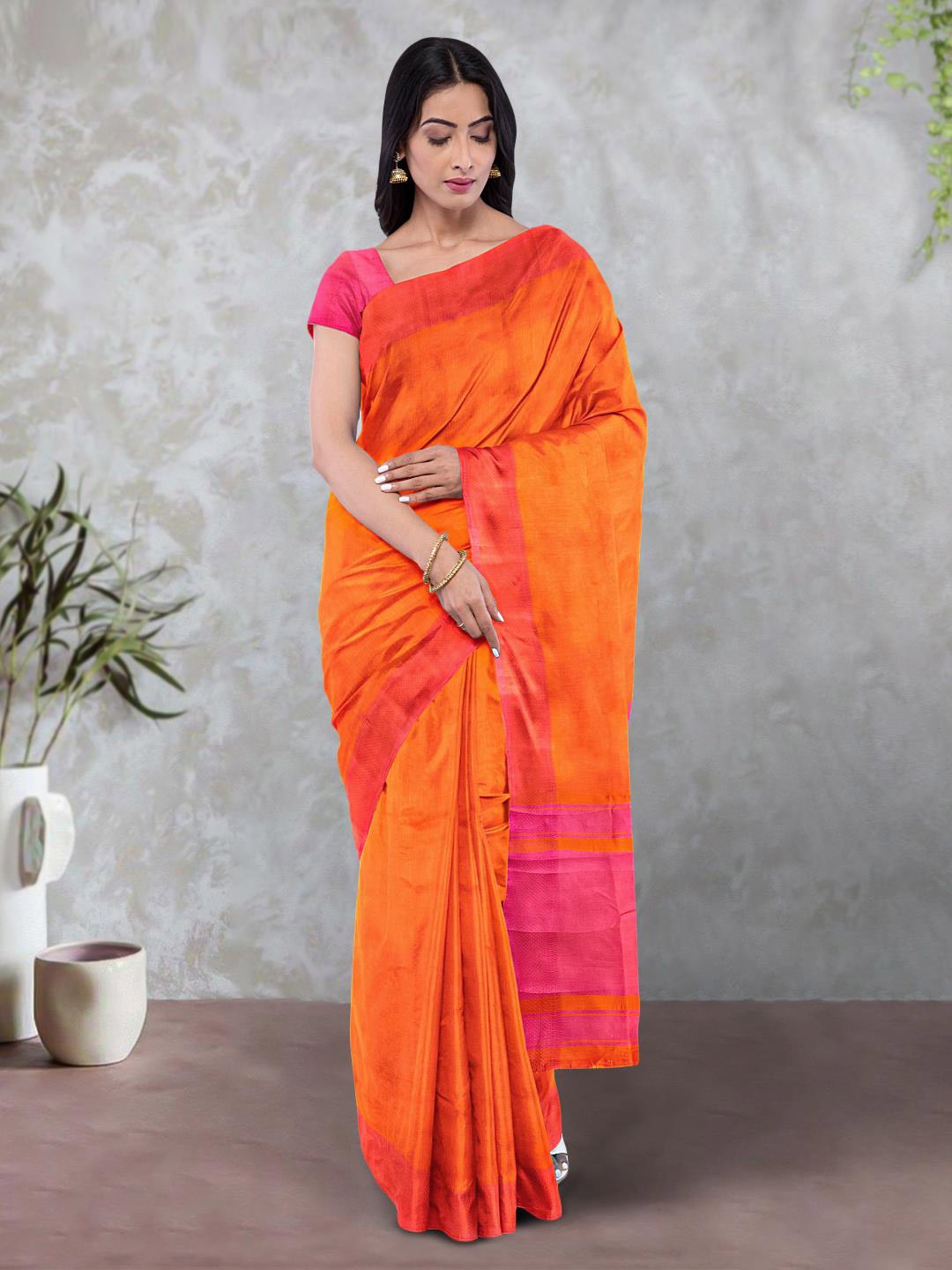 

Kalamandir Silk Blend Saree, Orange