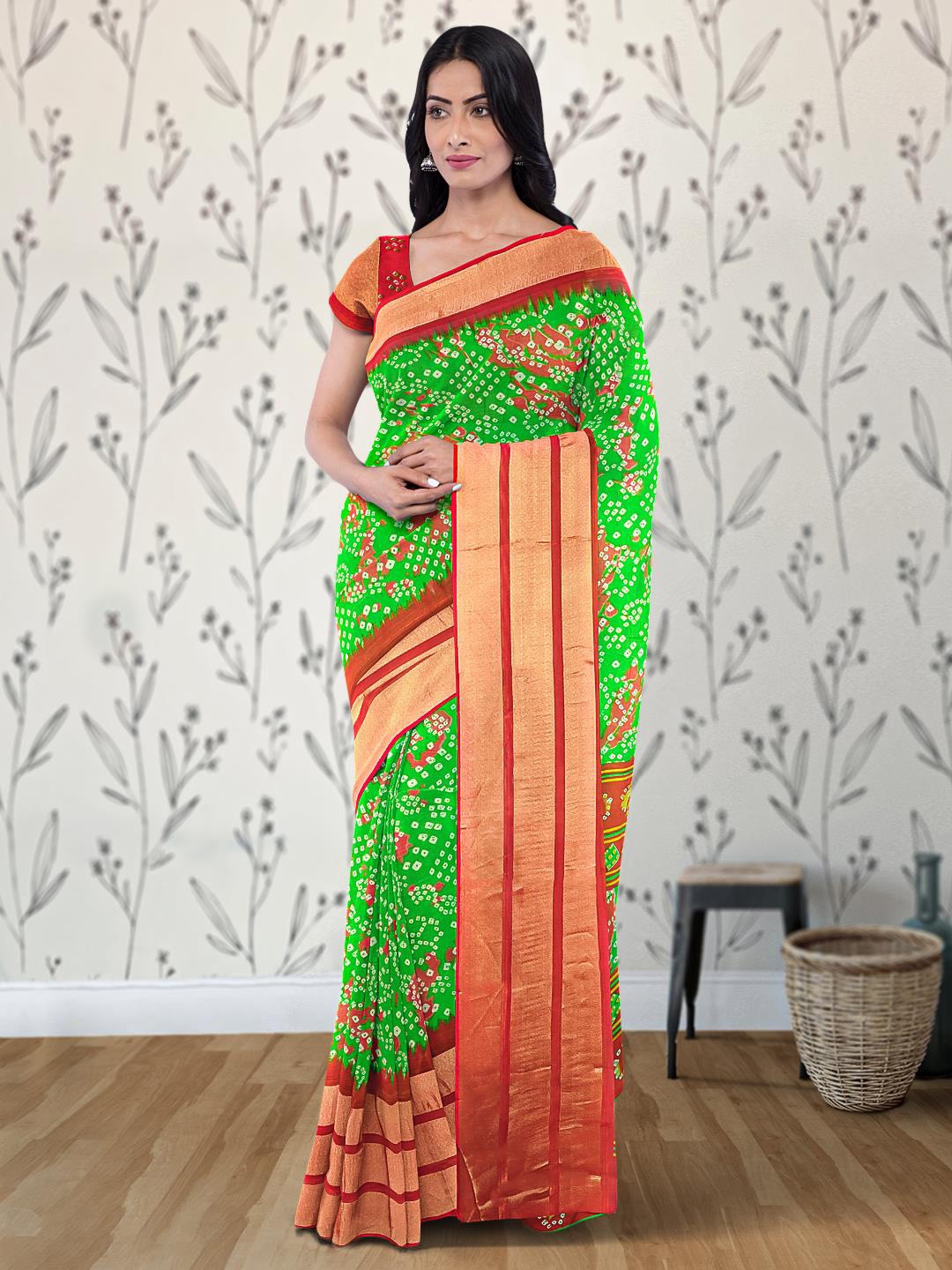 

Kalamandir Ethnic Motifs Printed Zari Saree, Green