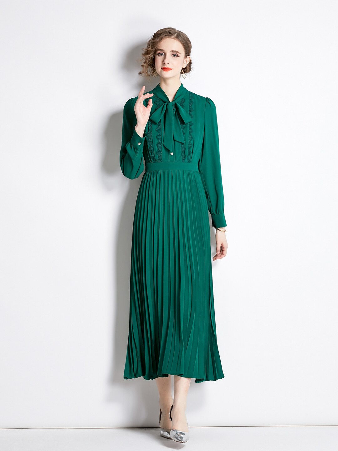 

JC Collection Accordion Pleated Tie-Up Neck A-line Midi Dress, Green