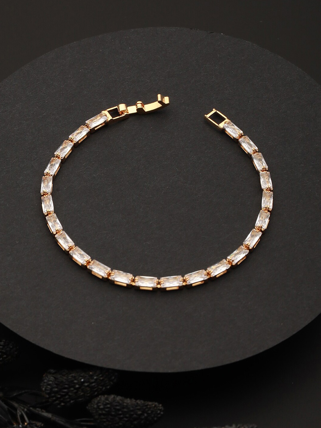 

PRITA BY PRIYAASI Women American Diamond Gold-Plated Link Bracelet