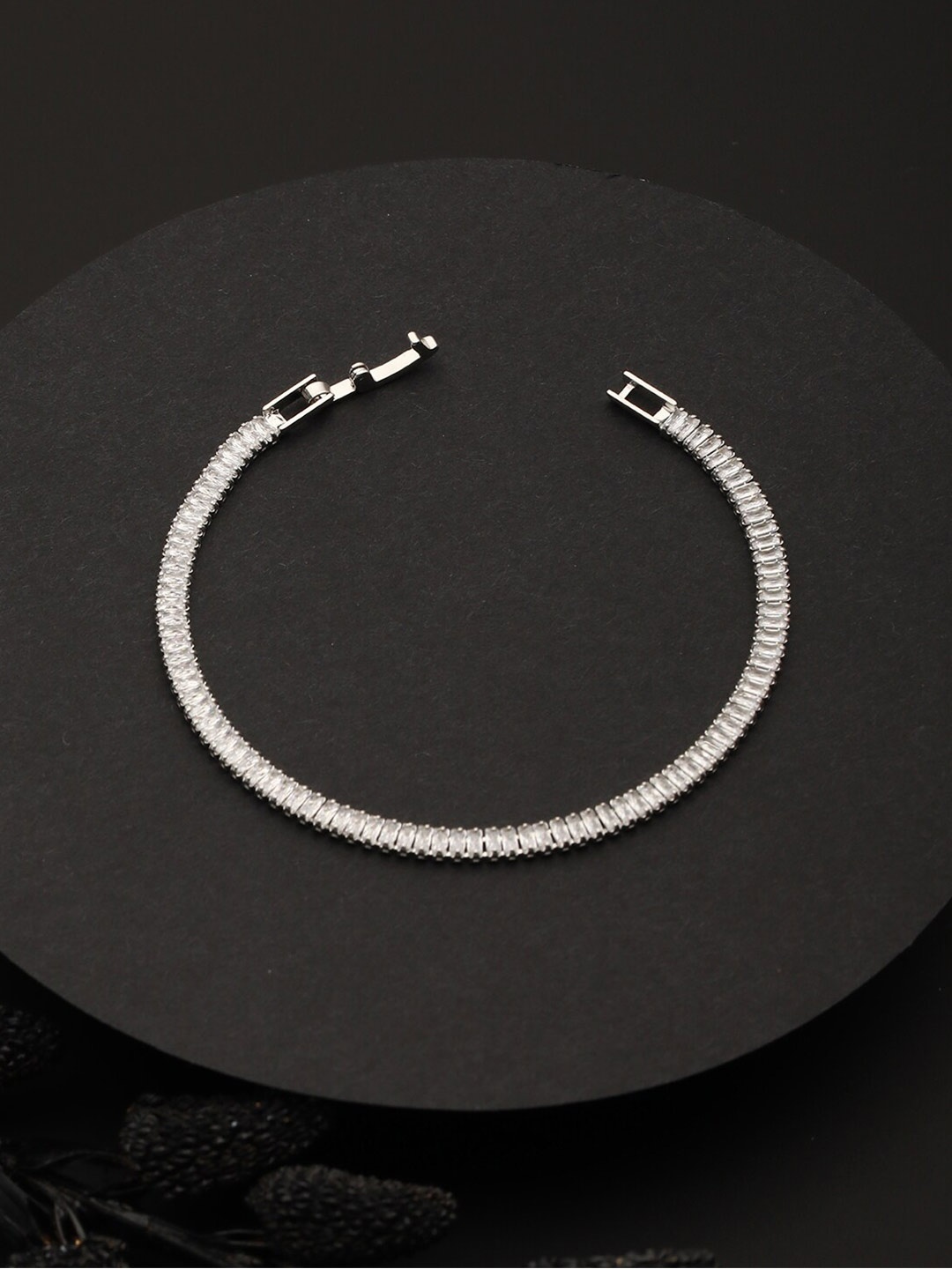 

PRITA BY PRIYAASI Women American Diamond Silver-Plated Link Bracelet