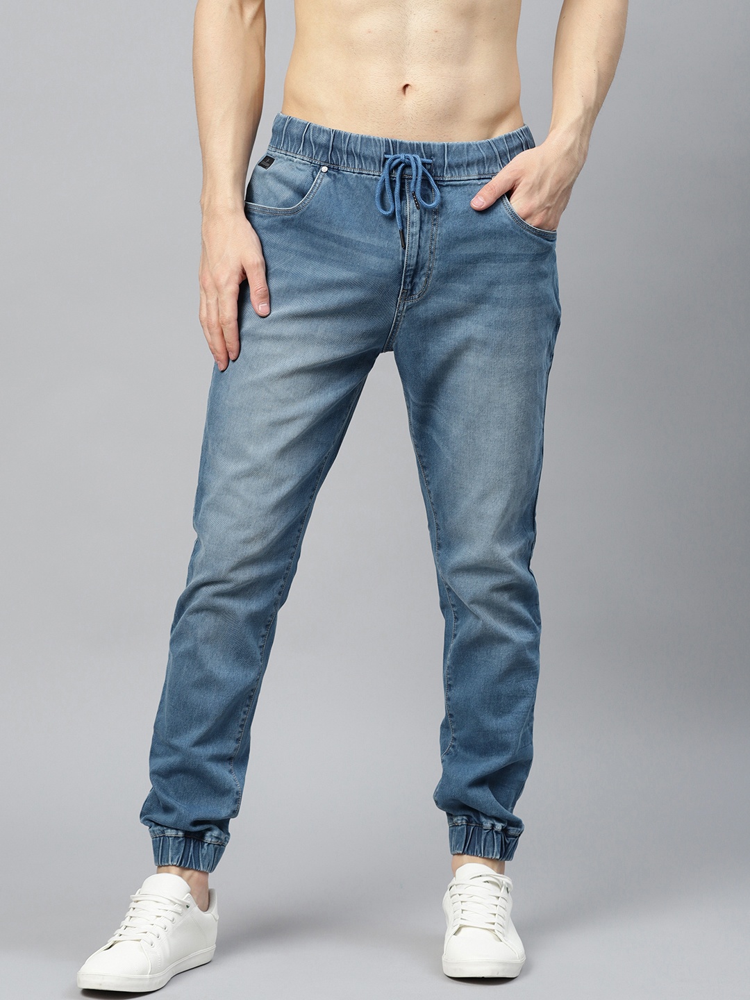 

WROGN Men Blue Jogger Mid-Rise Clean Look Stretchable Jeans