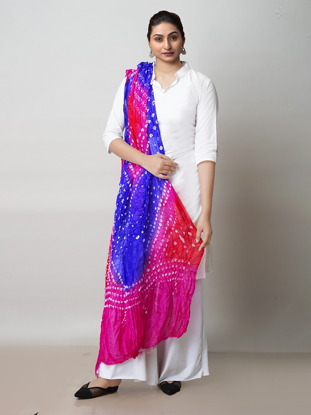 

Unnati Silks Bandhani Dyed Silk Dupatta, Blue