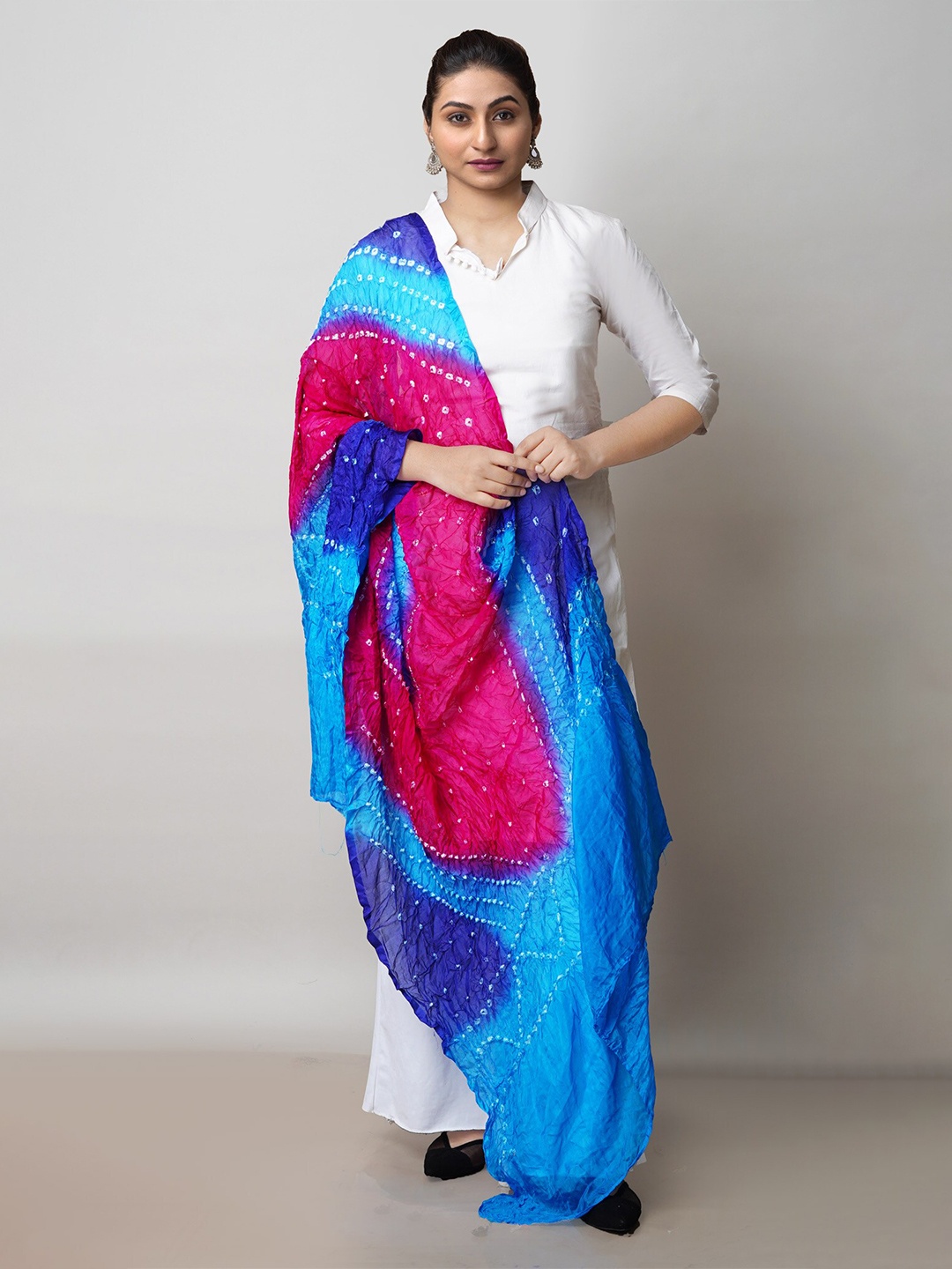 

Unnati Silks Bandhani Dyed Silk Dupatta, Blue