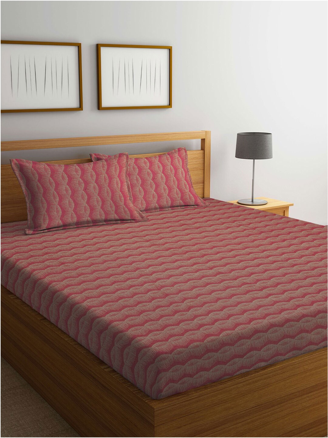 

FABINALIV Red & Beige Abstract Design Cotton King Size Bedsheet & 2 Pillow Covers