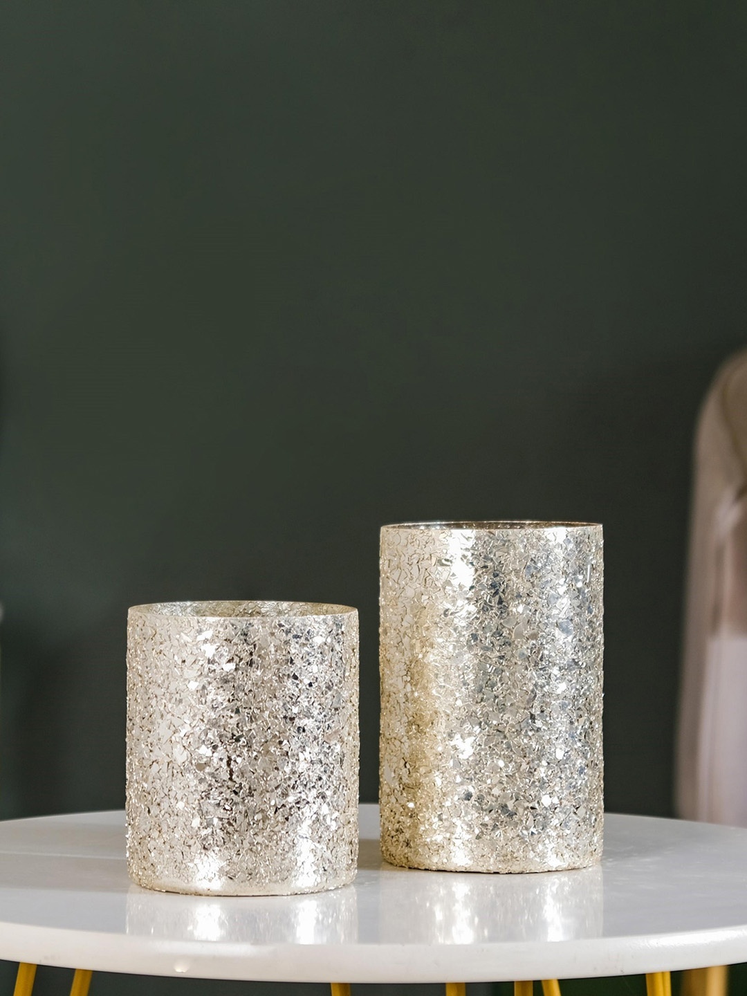 

Nestasia Silver-Toned 2-Pieces Textured Candle Holders