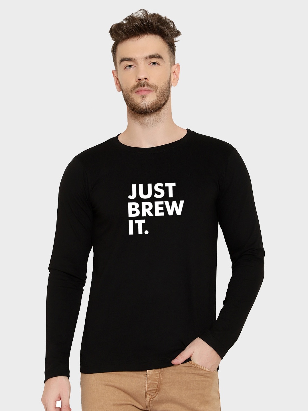

T-SHIRT TRUCK Men Black Typography Printed Monochrome Applique T-shirt