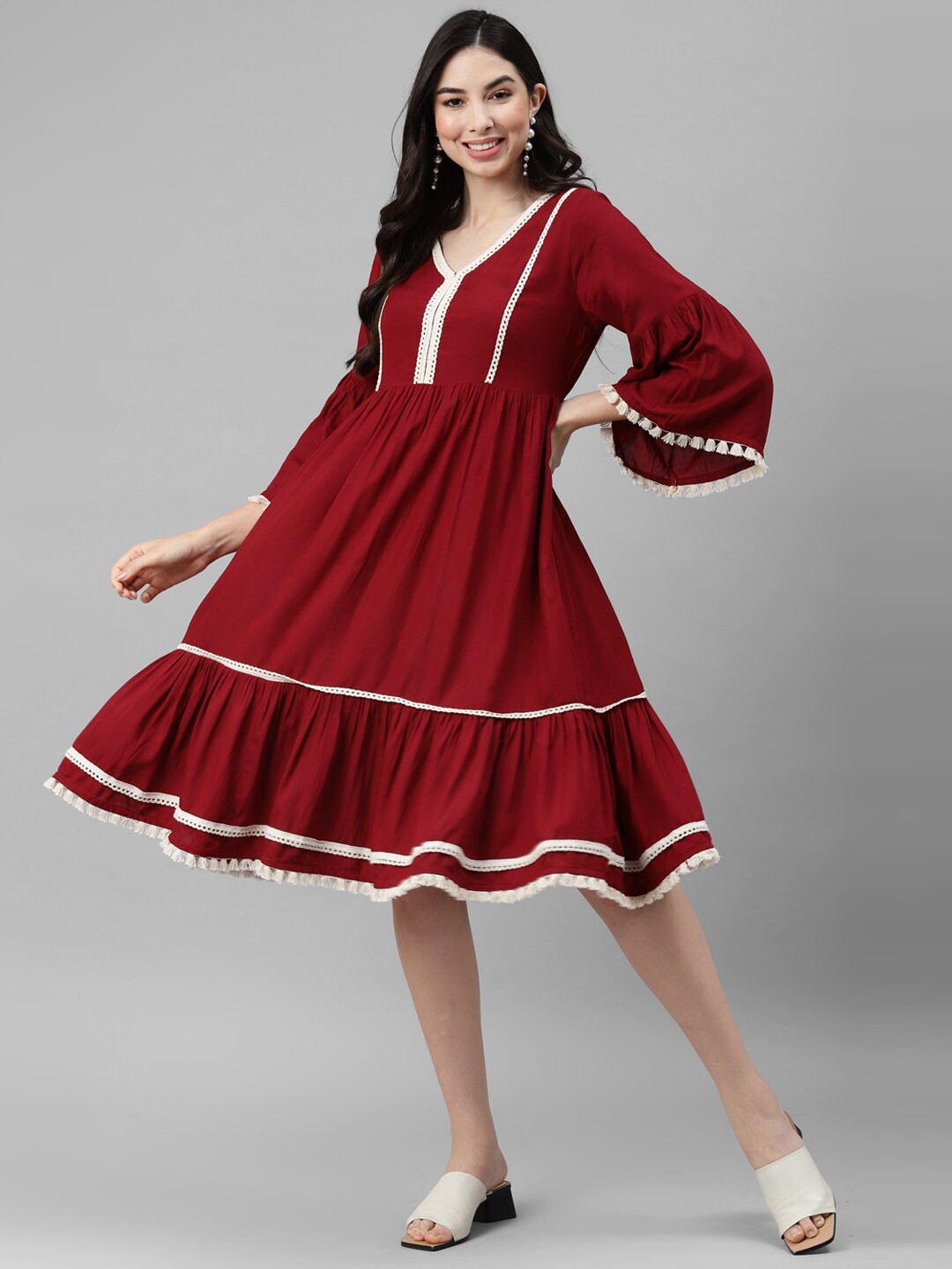 

DEEBACO Maroon Bell Sleeve A-Line Midi Dress