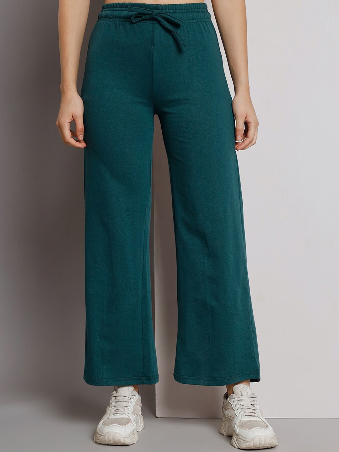 

Q-rious Women Mid-Rise Relaxed Fit Track Pants, Teal
