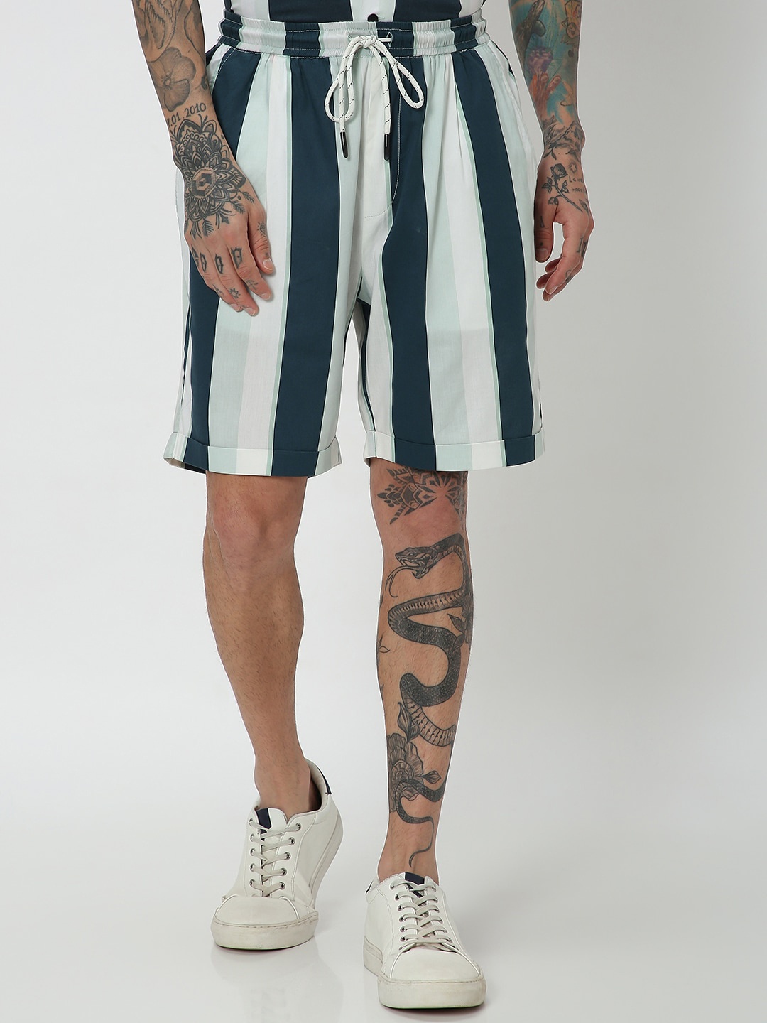 

Mufti Men Striped Mid-Rise Cotton Shorts, Green
