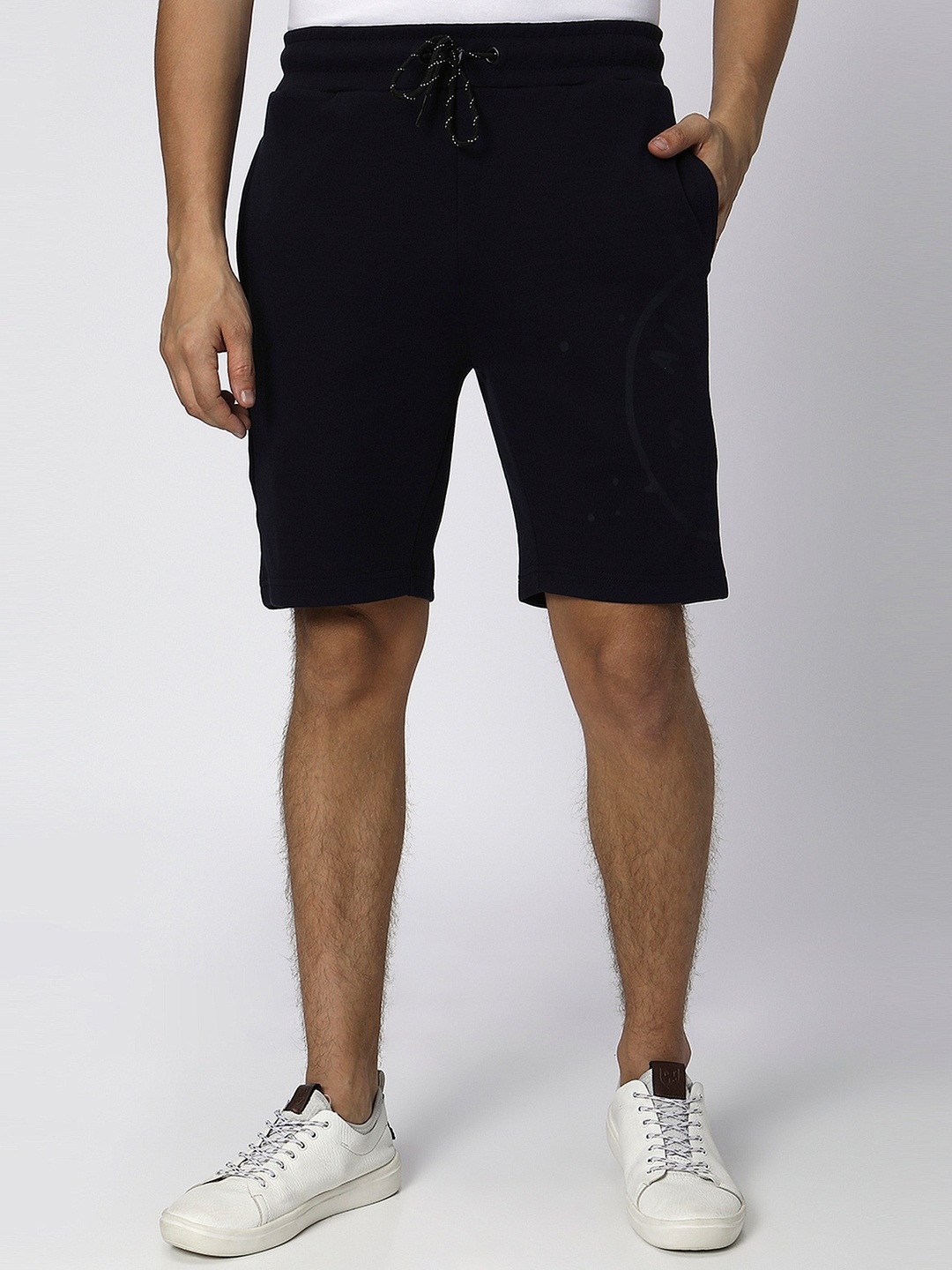 

Mufti Men Mid-Rise Cotton Shorts, Navy blue