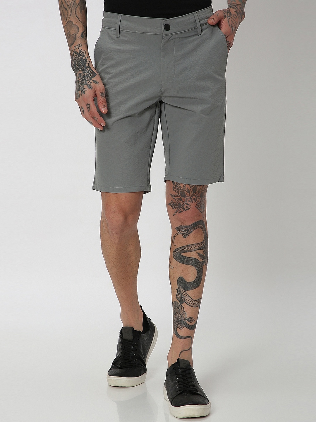 

Mufti Men Mid Rise Shorts, Grey