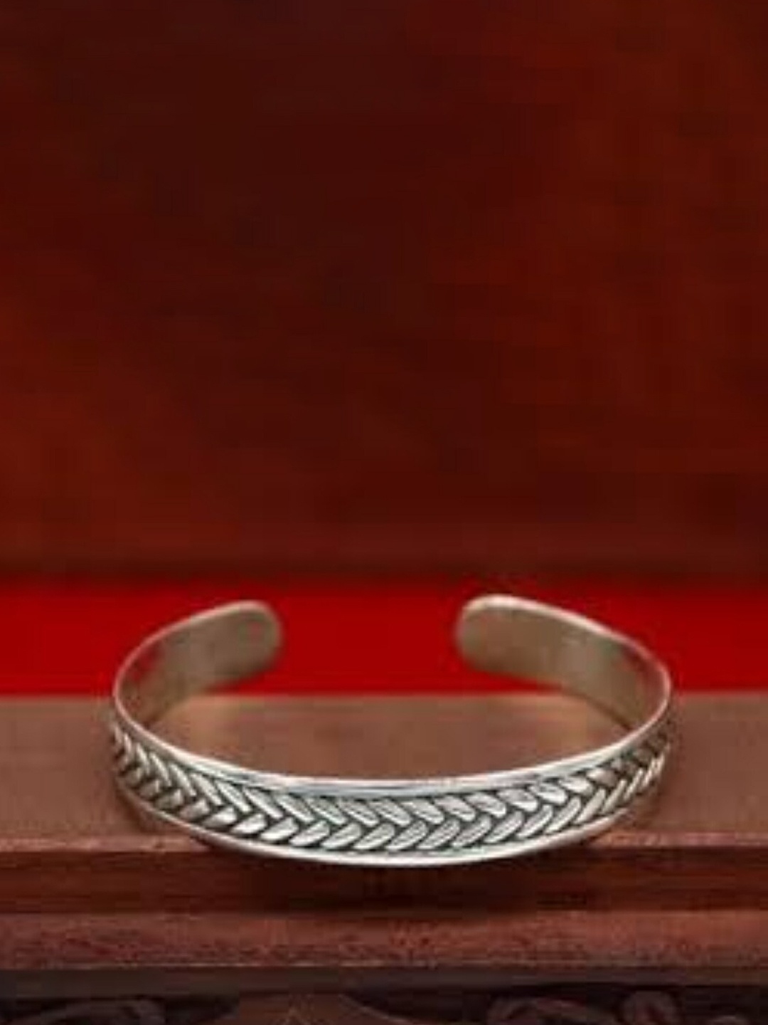 

SALTY Men Stainless Steel Cuff Bracelet, Silver