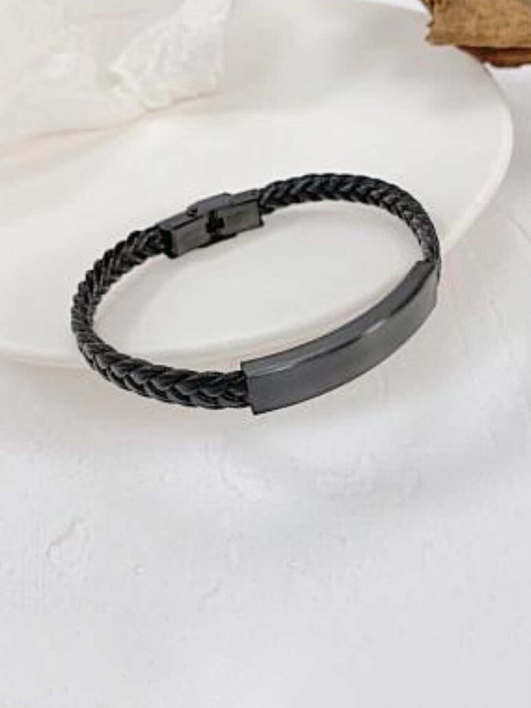 

SALTY Men Link Bracelet, Black