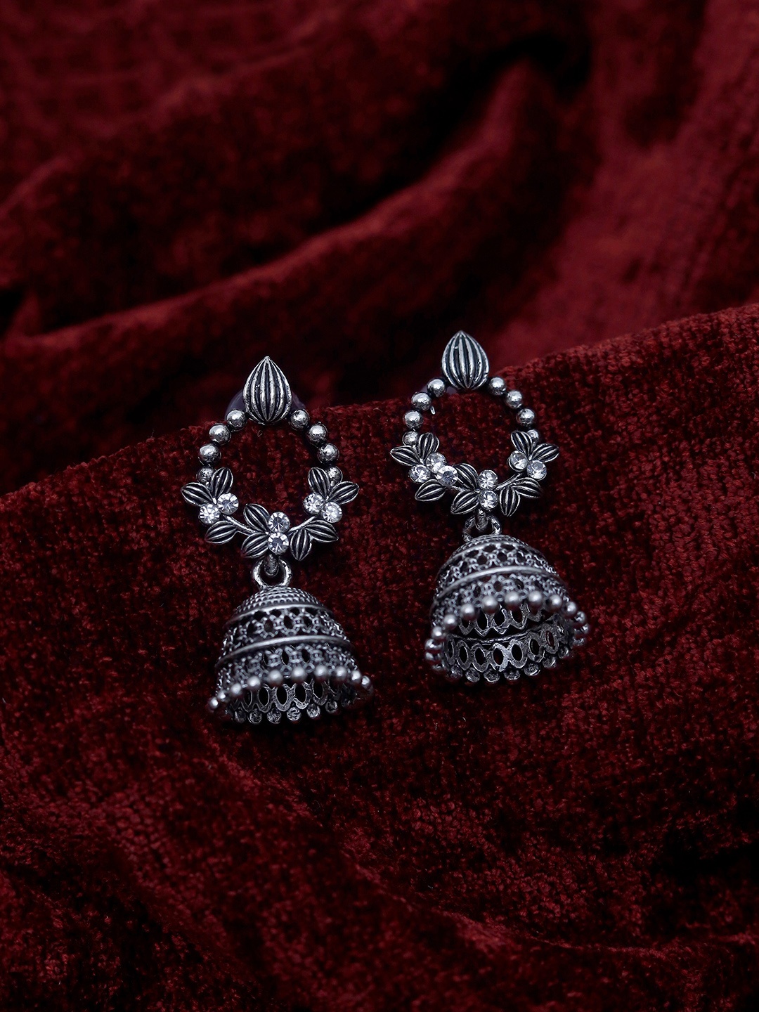 

Maansh Silver-Toned Contemporary Hoop Earrings