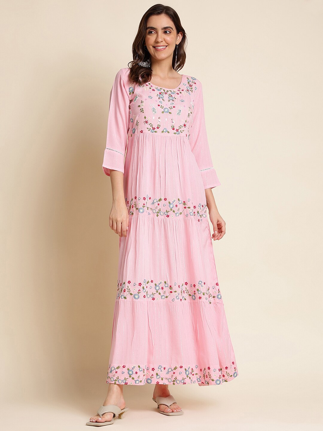 

Ishin Pink Floral Bell Sleeve Layered Maxi Midi Dress