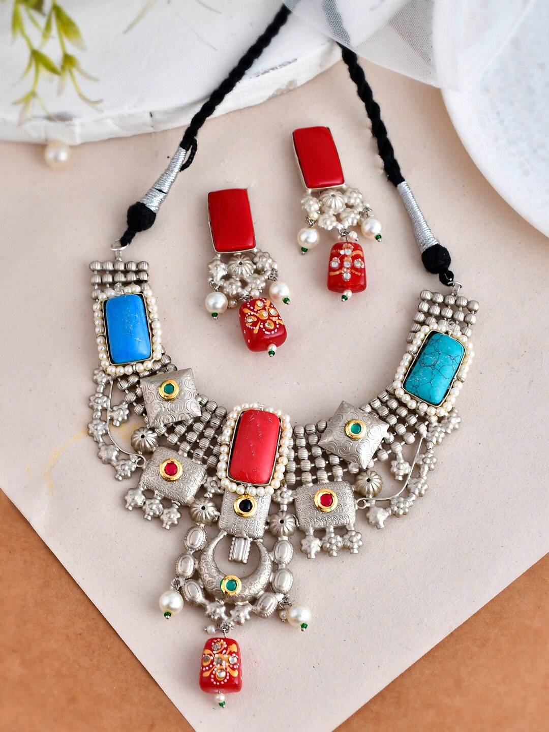 

Silvermerc Designs Silver-Plated Gemstone-Studded & Beaded Jewellery Set