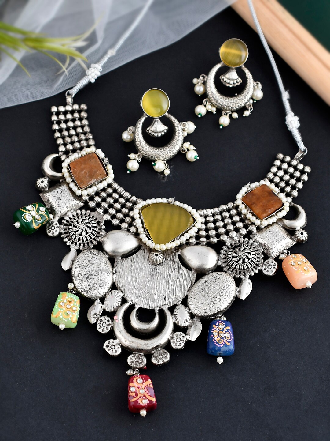 

Silvermerc Designs Silver-Plated Stone-Studded & Beaded Brass Jewellery Set