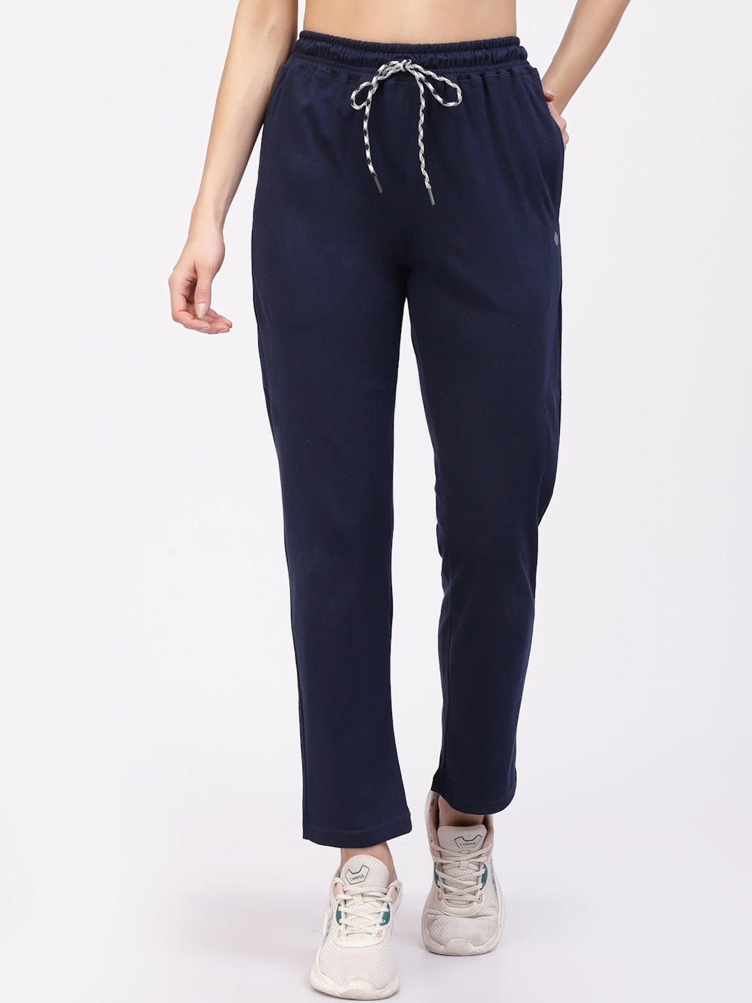 

Floret Women Mid-Rise Cotton Track Pant, Navy blue