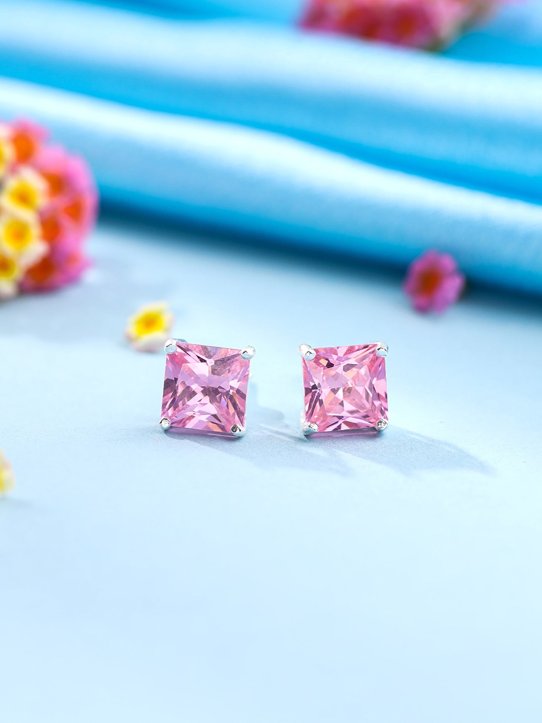 

Raajsi by Yellow Chimes Square Shaped Studs Earrings, Pink